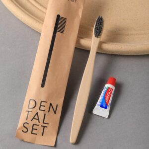 Dental Kit Bamboo W Colgate 5g - 1000 Pack
